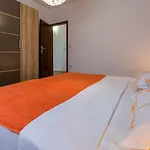 Meernahes Nur 390 Zum Mit Mediterraner Terrasse