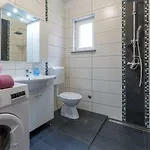 Meernahes Nur 390 Zum Mit Mediterraner Terrasse 公寓 卓得诺沃